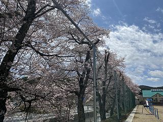 0422