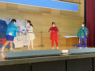 1008