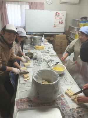 鍋の仕込み
