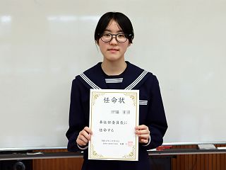 100435