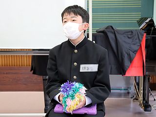 111724