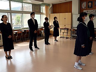 040611