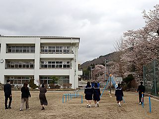 040759