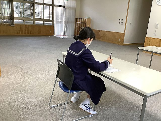 041820