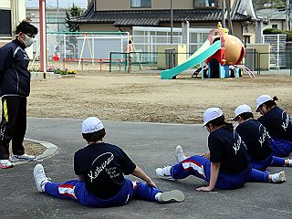 042116