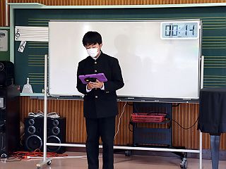 051805