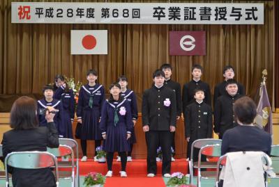 卒業式（中）