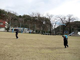120405