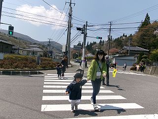 042608