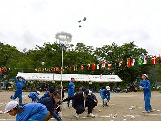 052403