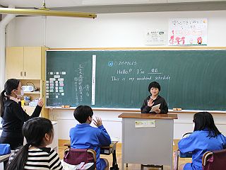 052904